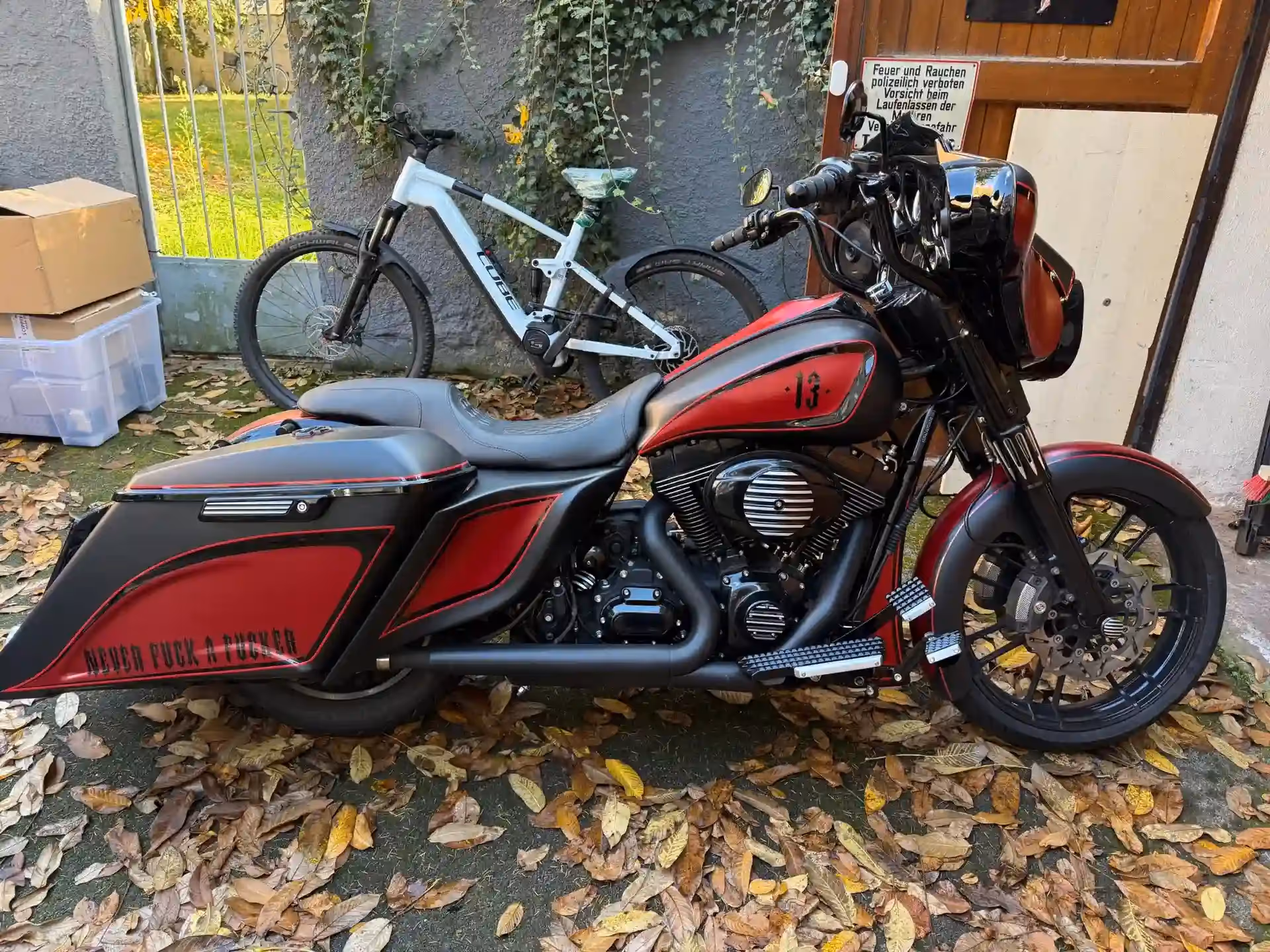 Harley Davidson E-Glide Bagger Umbau — Schadenbild